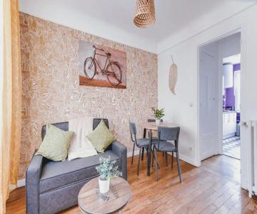 Charmant appartement de 2 pièces à Courbevoie