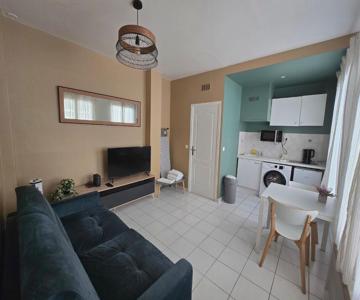 Appartement Spacieux 28m2 Avec Chambre Séparée