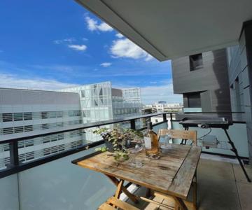 Cosy Apart With Balcony Eiffel Tower View