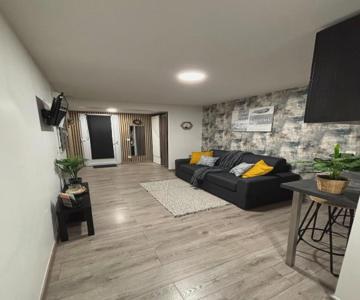 studio 5min airport Roissy CDG Charles de Gaulle