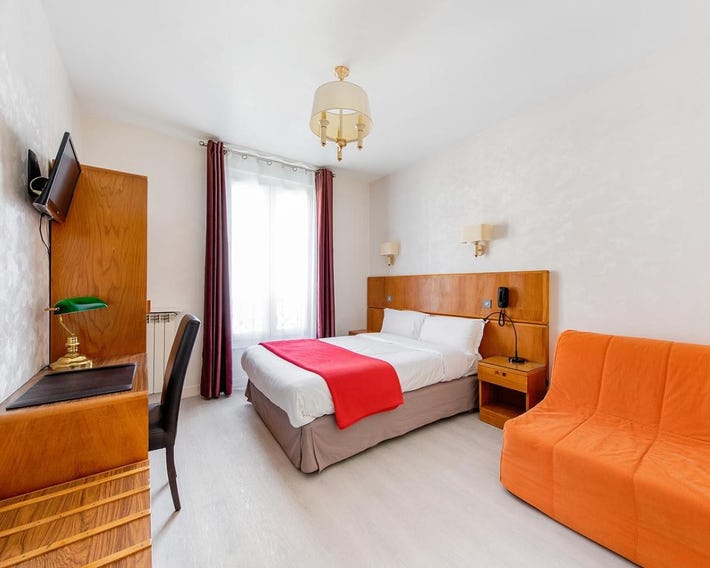 Crystal Hotel