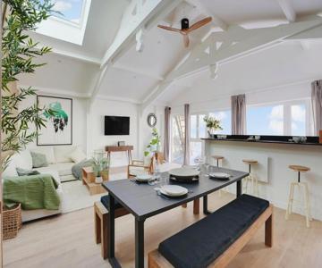 Paris Expo - Charming Loft at the Gates of Paris - GetHosted
