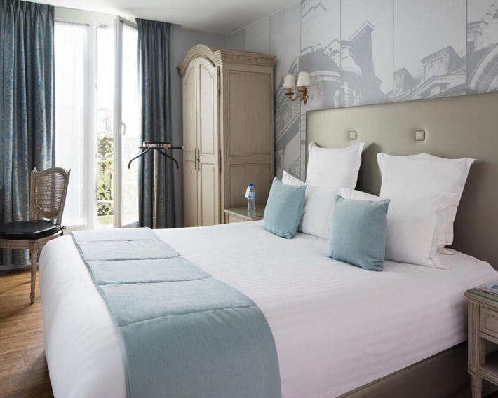 Hôtel Plaza Elysées
