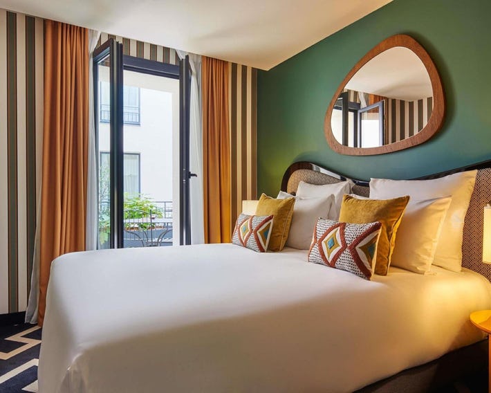 Mercure Paris Butte Montmartre Basilique