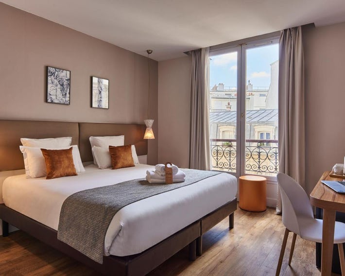 Hotel Magenta 38 by HappyCulture