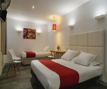Hotel the Originals Paris Eiffel Tower Lecourbe