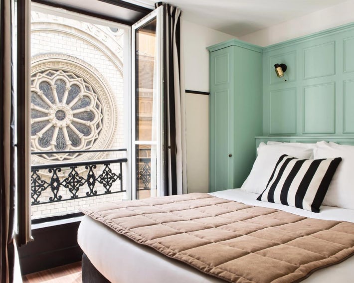 New Hotel Lafayette