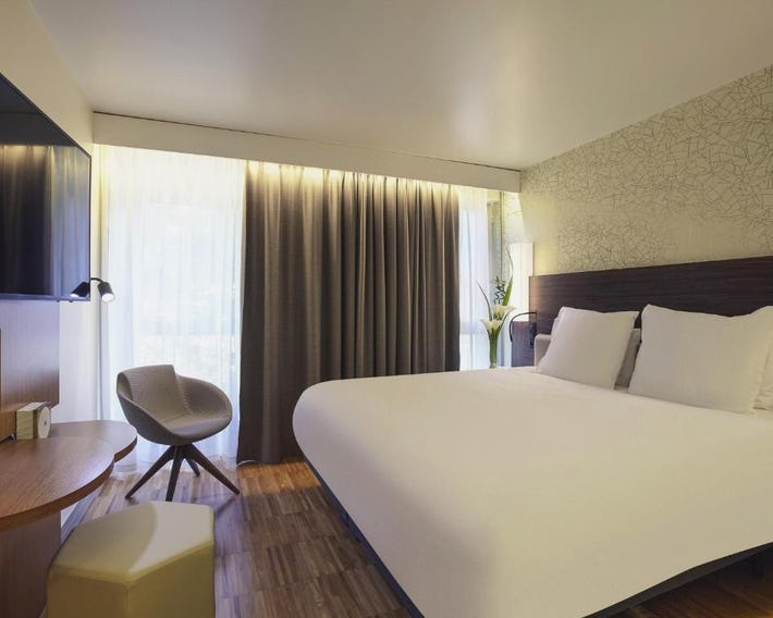 Mercure Paris Arc de Triomphe Etoile