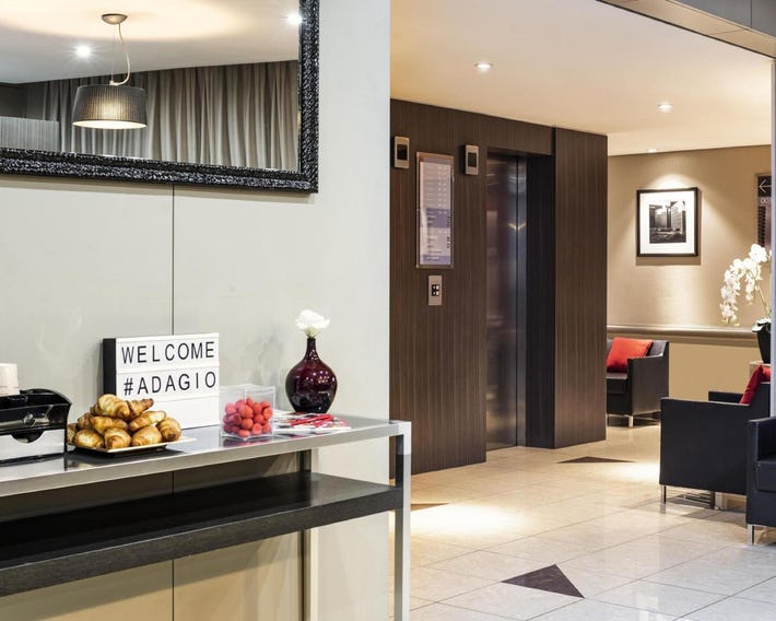 Aparthotel Adagio La Defense Esplanade