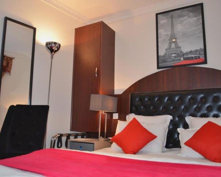 Hotel Regina Montmartre