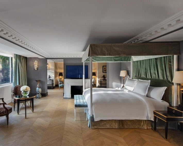 Hôtel de Berri Champs-Elysées, a Luxury Collection Hotel