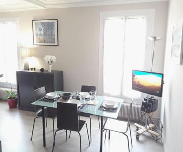 Apartment With Car Park - Bastille Neighborhood