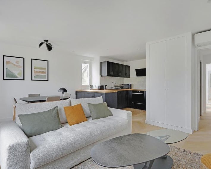 Pick A Flat's Apartment on Place du Tertre