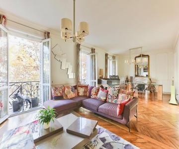 Appartement 140m2 proche des Champs Elysées
