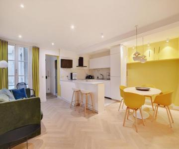 Pick A Flat's Apartment In Triangle D'or - Rue Penthievre