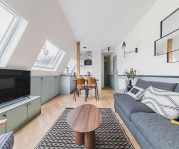 Brand New Luxury Flat in Champs Elysees - Triangle d'Or
