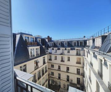 Studio de charme toits parisiens