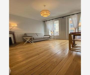 Sunny Bastille-Roquette Paris