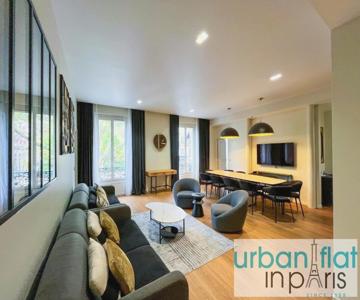 Urban Flat 119 - Spacious 5 Bedroom Flat in Paris
