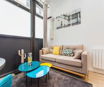 Intimate apartment - 1BR-4P - Republique