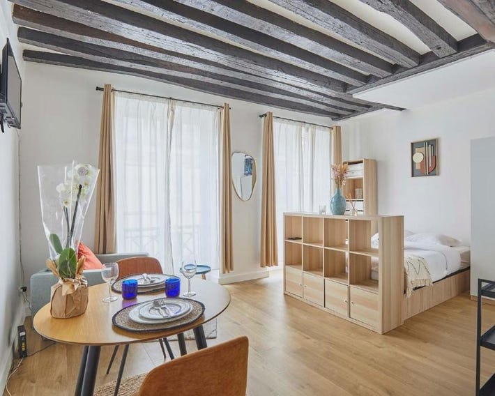 Charming Studio Center of Paris