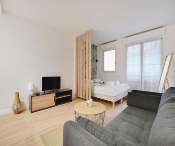 Jolie Studio Canal St Martin- Mobility Lease