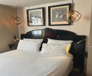 Albert's Hotel