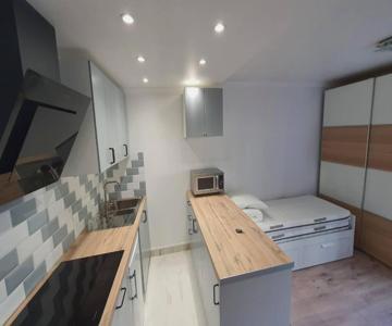 Rambouillet, Studio, Proche Gare Et Chateau