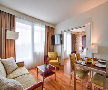 Zenitude Hôtel-Résidences - Paris Charles de Gaulle