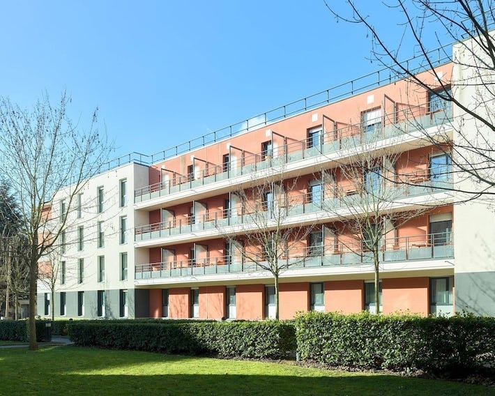 Zenitude Hotel-Residences Versailles Saint Cyr L Ecole