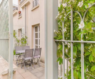 EXIGEHOME-Maison avec terrasse privée