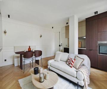 Vincennes Luxury Flat L005