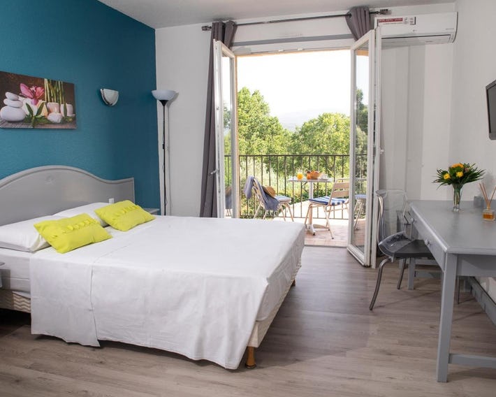 Hotel Le Neoulous