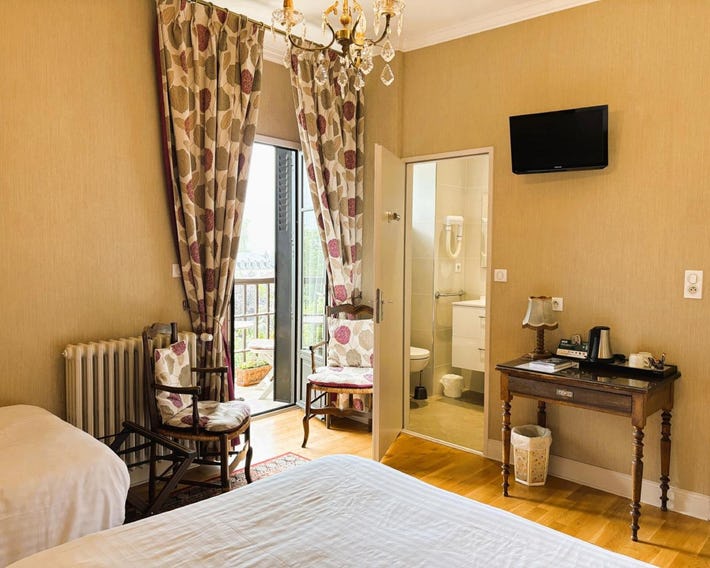 Logis Hôtel Beau Site