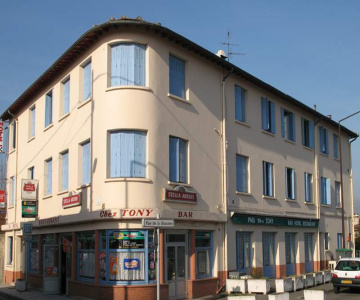 Chez Tony
