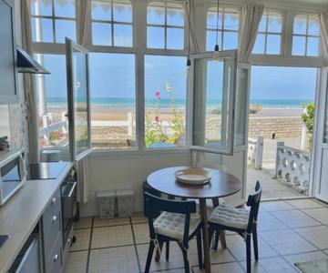 La parenthèse marine, vue mer avec terrasse