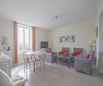 IKE'S Deluxe APARTMENT in Bayeux
