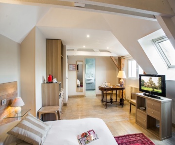 Le Logis De Brionne