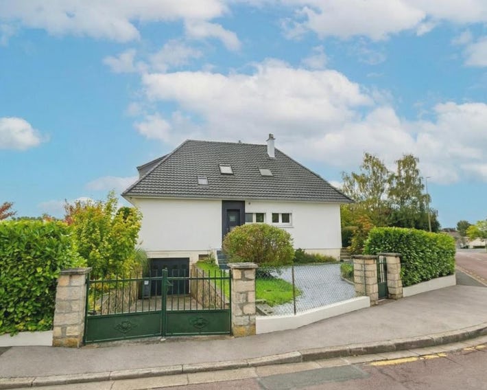 Grande maison 160 m2 6 chambres à Caen