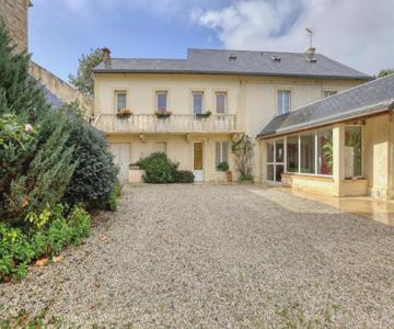 Maison spacieuse avec jardin près de Le Bouffay