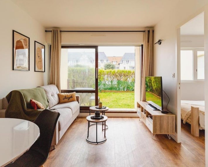 Appartement refait à neuf, 4 pers à Courseulles
