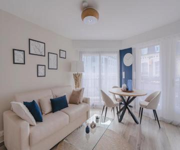Central appartement with terrace and free parking