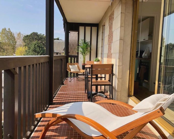 Beau studio terrasse vue jardin - à 2 pas de la mer