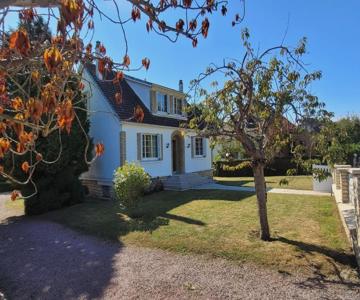 Casateja Houlgate