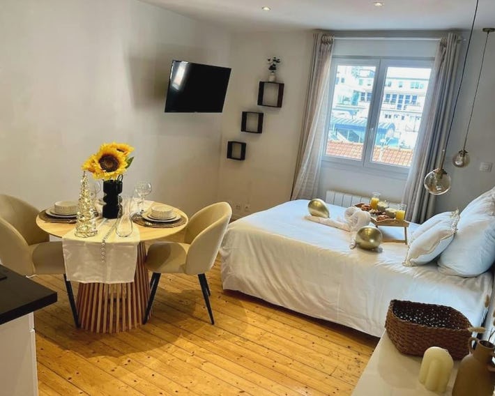 Studio Centre Ville COTY