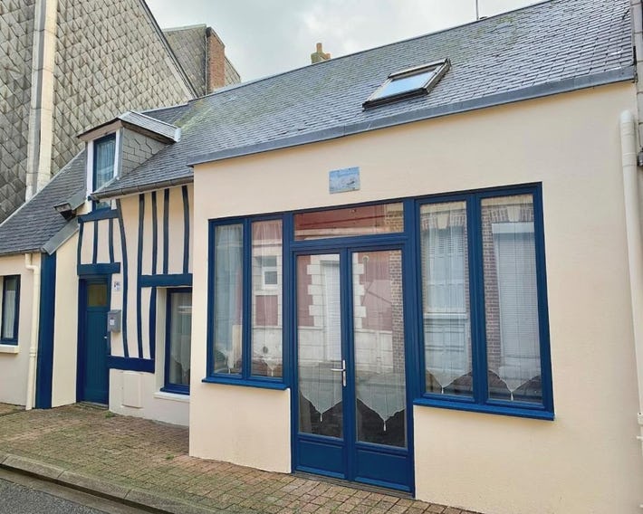 Spacieuse Maison Bleue, au centre des Cordiers