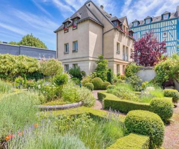 Rafael F2 Bourgeois avec Jardin