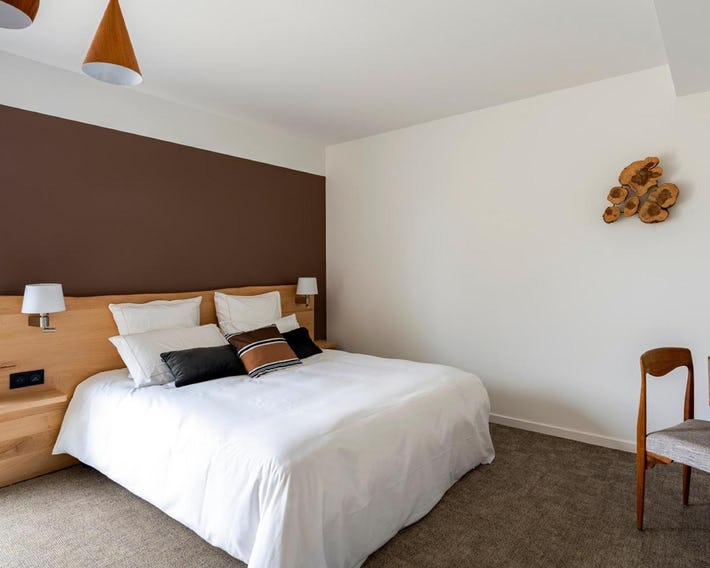 HOTEL LE 25