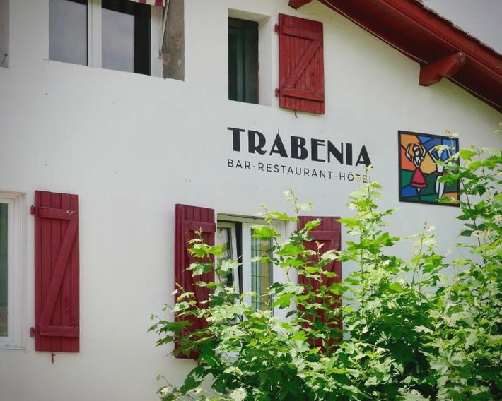 Hôtel Restaurant Trabenia