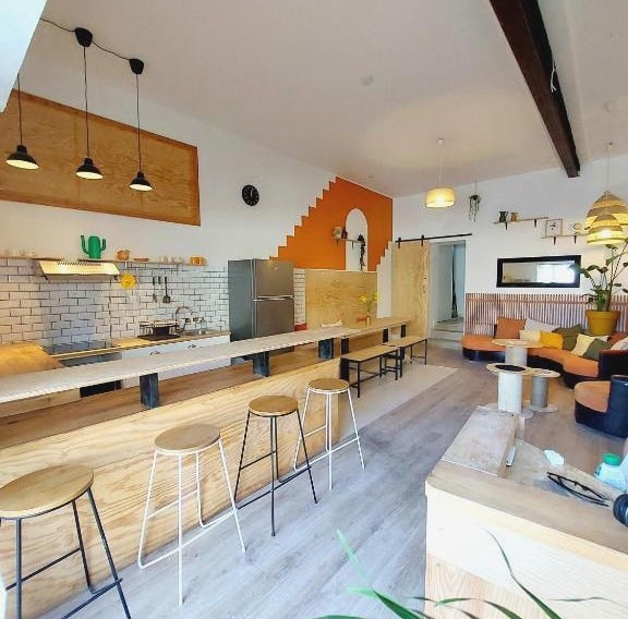 COAST - Utopy Hostel